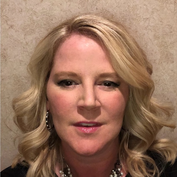 Meet your Posher, Susan - Picture 8 of 8